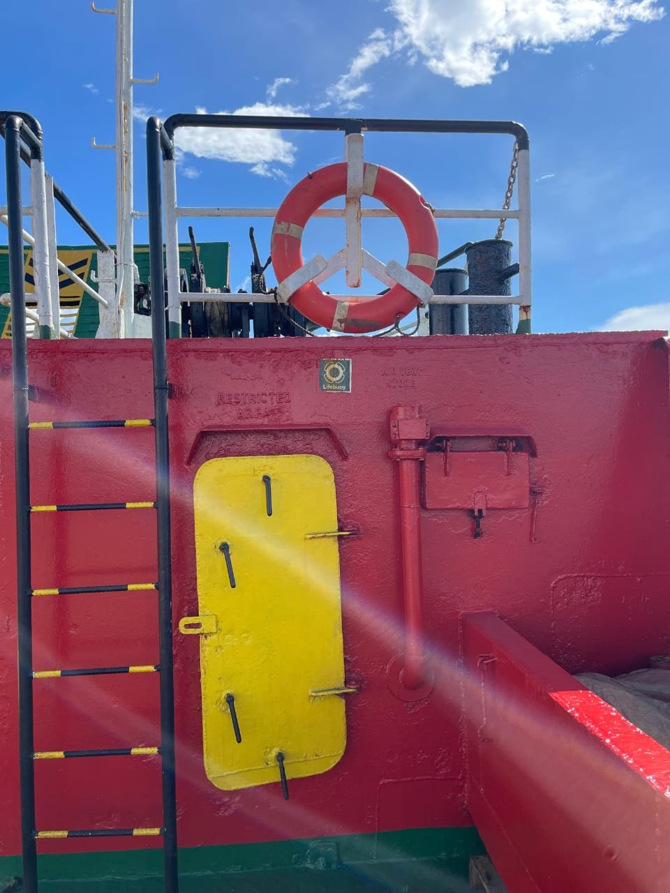Vessel Image